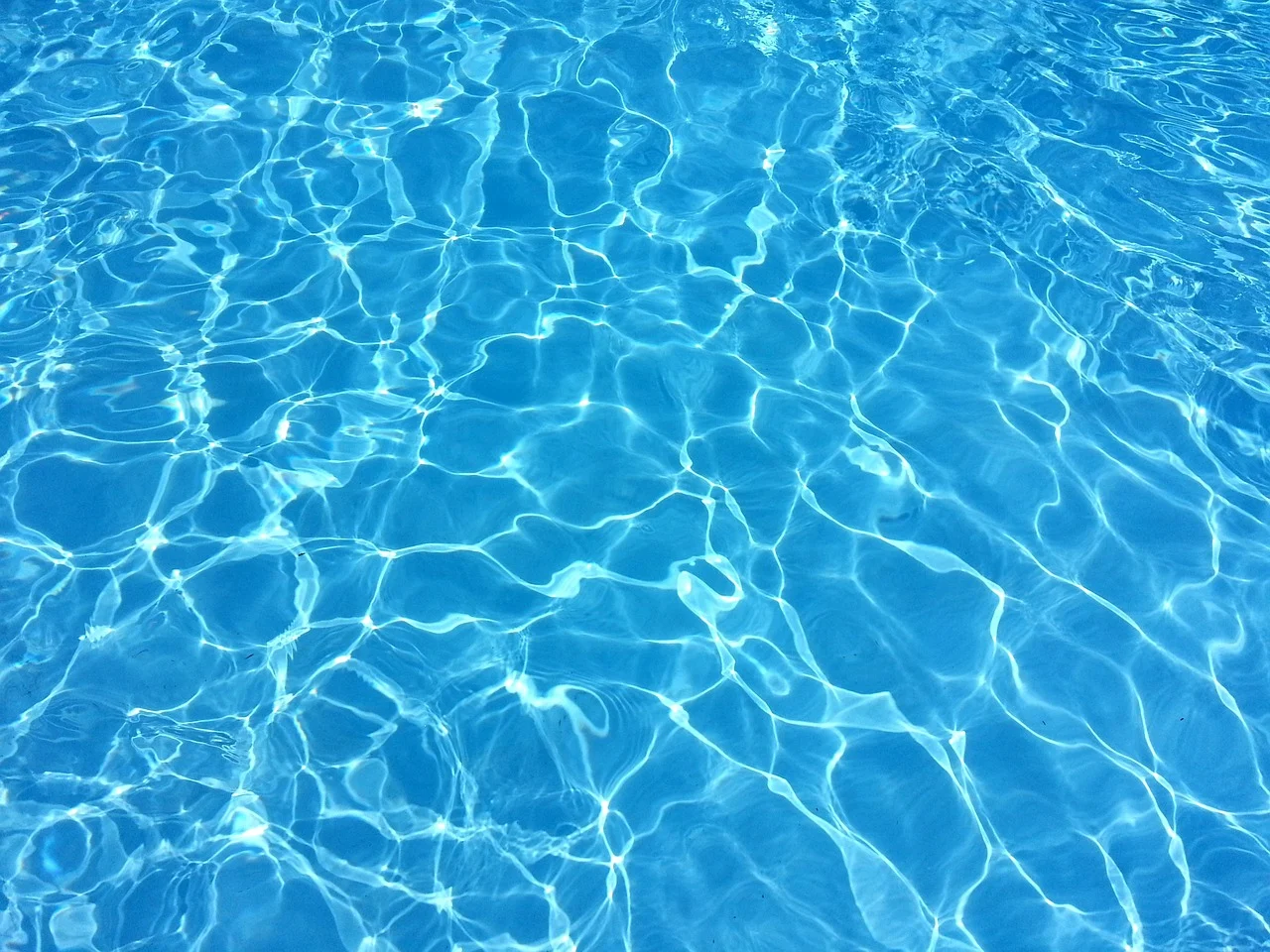 tinute pentru petrecere la piscina